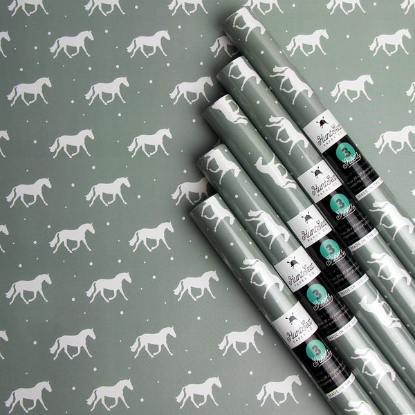 Equestrian Horse Gift Wrap ⚡ Horse Lovers Craft Projects – Hunt